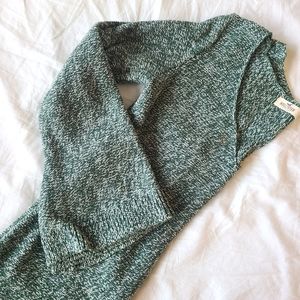 AEO green bell sleeve sweater